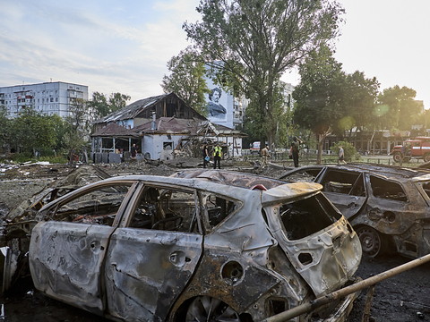 Avoirs russes gelés: l'UE débloque 1,5 milliard en faveur de Kiev
