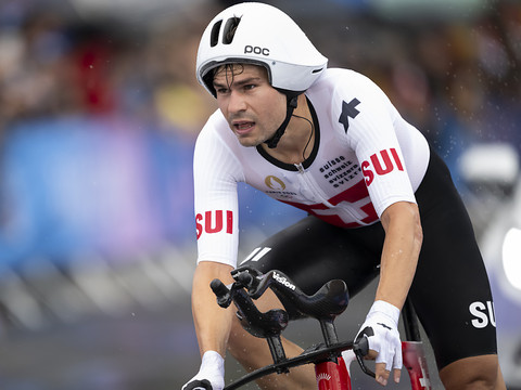 Bissegger forfait pour la course sur route, Hirschi arrive