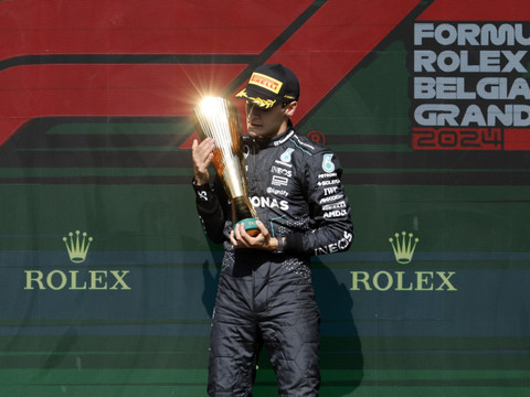 George Russell: sa Mercedes était trop légère...