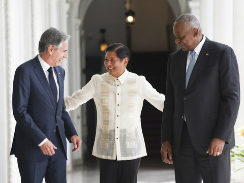 Après le Japon, Washington affiche son soutien aux Philippines
