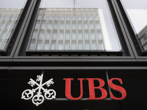 UBS porte plainte contre Bank of America