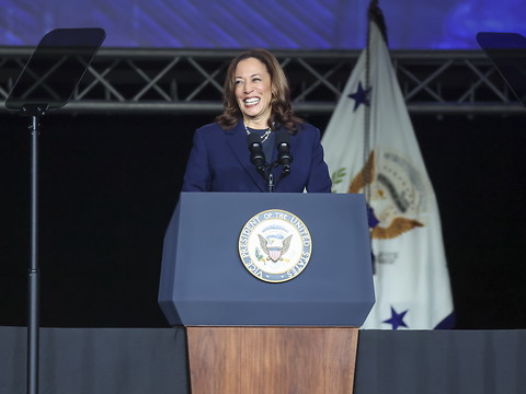 Les démocrates votent pour officialiser la candidature de Harris