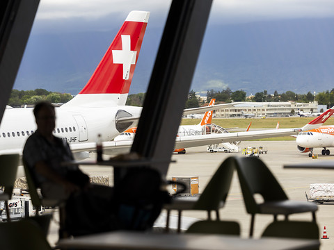 Swiss et le groupe Lufthansa suspendent leurs vols vers Tel-Aviv
