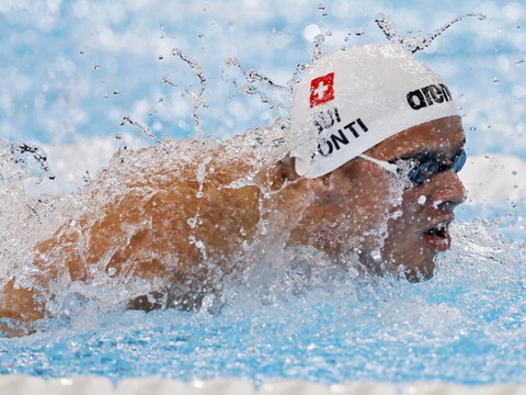 Ponti au pied du podium sur 100 pap'