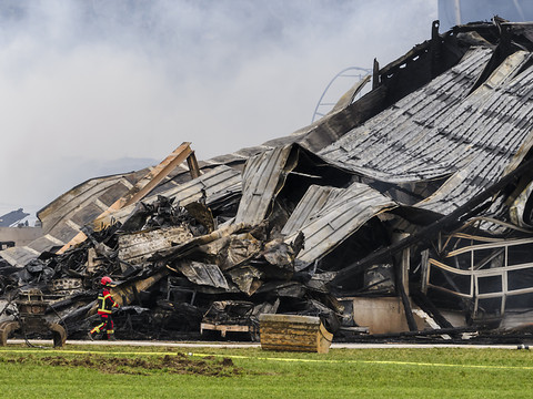 Incendie de Bottens (VD): le suspect reste en détention provisoire