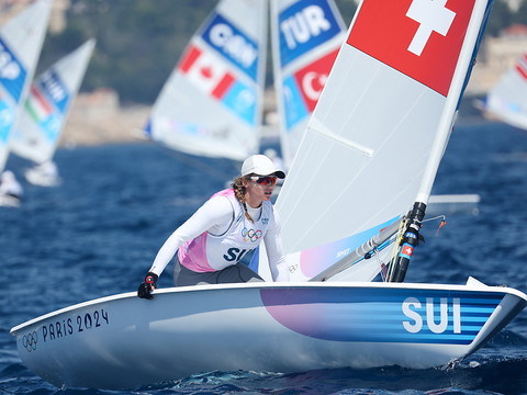 Le vent fait des siennes, Maud Jayet doit patienter