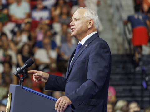 Harris lance une nouvelle phase de sa campagne dans le 