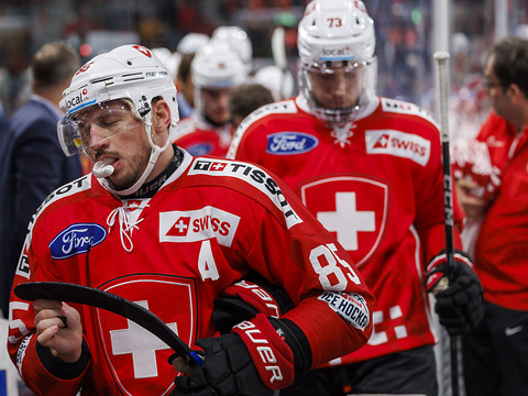 Armoiries pas gagnées pour l'équipe nationale de hockey sur glace