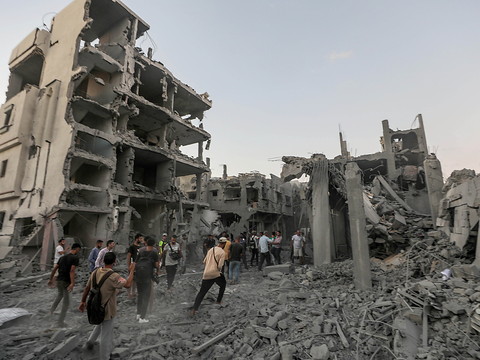 Frappes sur deux écoles à Gaza: la Défense civile fait état de 18 morts