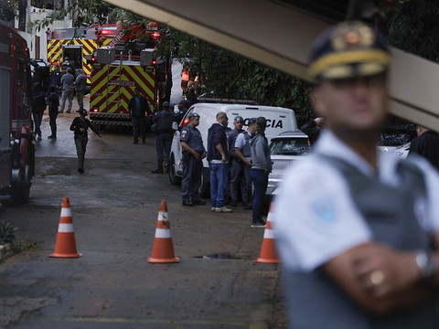 Crash au Brésil: l'enquête tente de déterminer les causes du drame