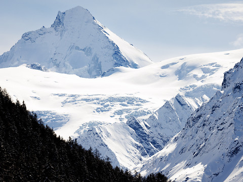 Corps de la sixième randonneuse disparue en mars en Valais retrouvé