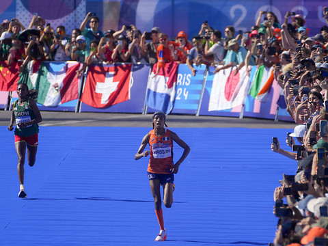 Sifan Hassan championne olympique du marathon