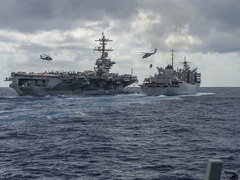 Déploiement au Moyen-Orient de l'USS Abraham Lincoln accéléré