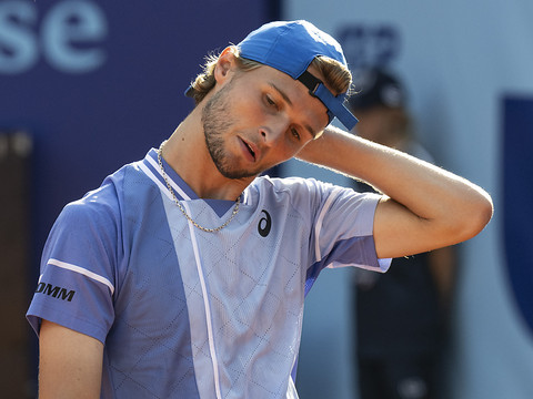 Leandro Riedi se blesse et abandonne