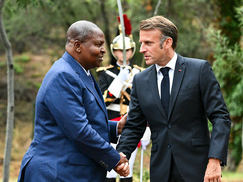 Débarquement de Provence: hommage aux soldats français et africains