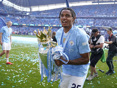 Manchester City vise un cinquième titre consécutif