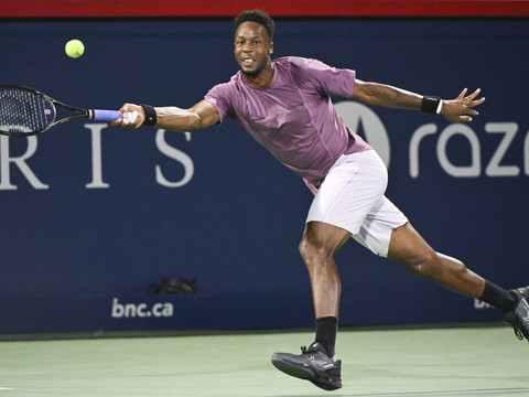 Monfils fait tomber Alcaraz