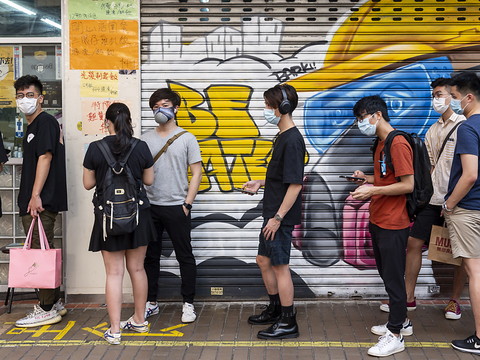 Le taux de chômage des jeunes bondit à 17,1% en juillet en Chine