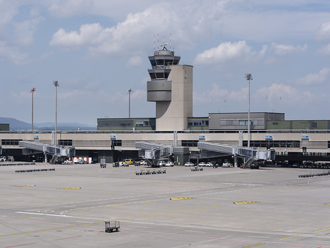 La ponctualité à l'aéroport de Kloten mise à mal pendant l'été