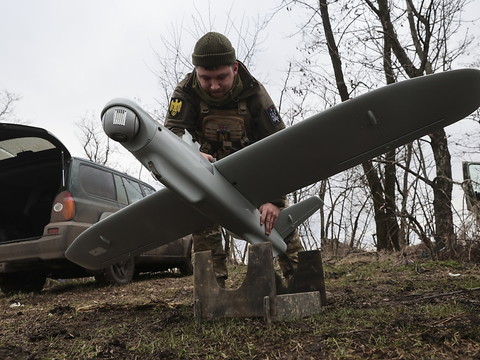 Ukraine: les civils fuient l'avancée russe près de Pokrovsk