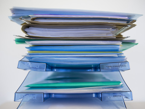 UDC et Centre rejettent l'adaptation de la loi sur les étrangers