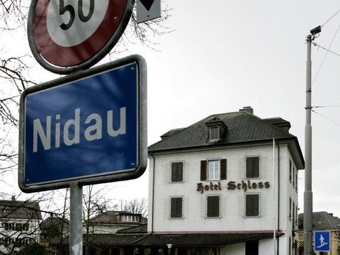 Incendie dans une école de Nidau (BE): pas de blessés