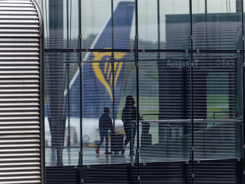 Alcool, drogue: Ryanair alerte sur le comportement des passagers