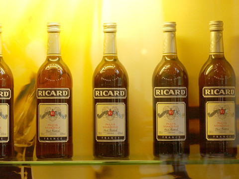 Pernod-Ricard: bénéfice net annuel en forte baisse