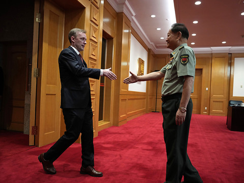 Pékin met en garde Washington contre toute 