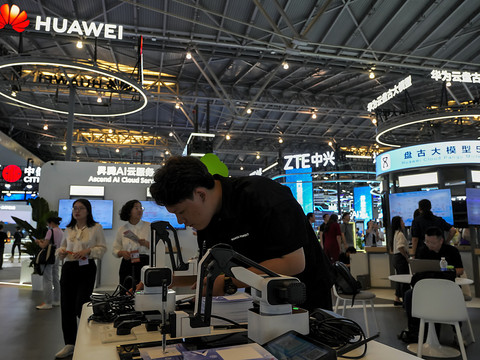 Résultats semestriels éclatants pour Huawei, malgré les sanctions
