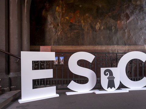 Eurovision de la chanson 2025: Bâle rit, Genève pleure