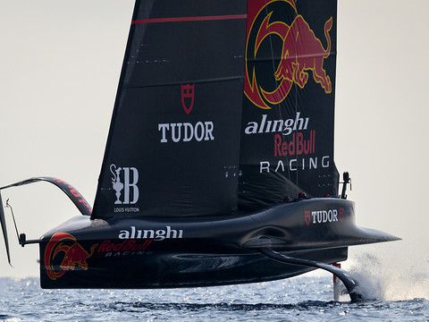 Une 2e défaite en 2 matches pour Alinghi à Barcelone