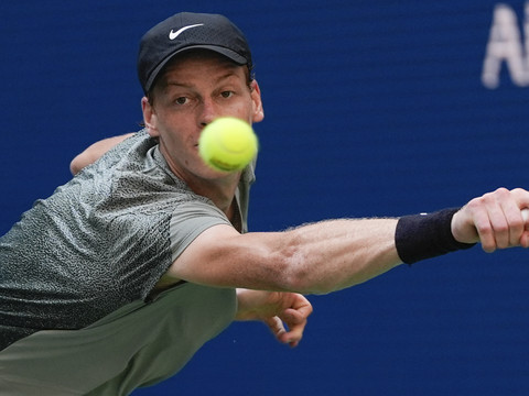 US Open: Jannik Sinner qualifié pour les 8es de finale