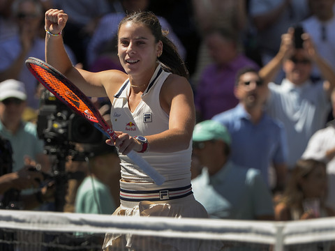 Emma Navarro qualifiée pour les demi-finales
