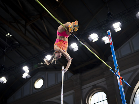 Angelica Moser 4e dans la gare de Zurich, Kennedy s'impose