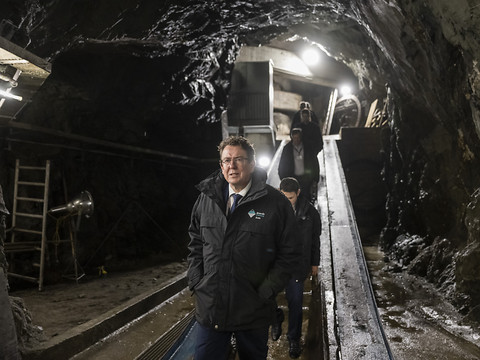 Albert Rösti en visite à la Grande Dixence en Valais