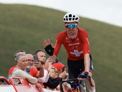 Mauro Schmid manque à nouveau de peu la victoire