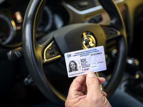 Les permis bleus ne seront plus valables dès novembre