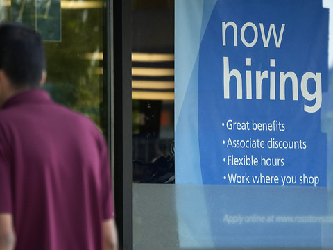 USA: chômage en baisse en août, les créations d'emplois déçoivent