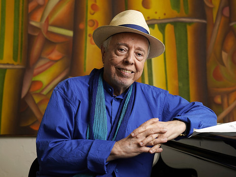 Mort de Sergio Mendes, légende de la bossa nova brésilienne