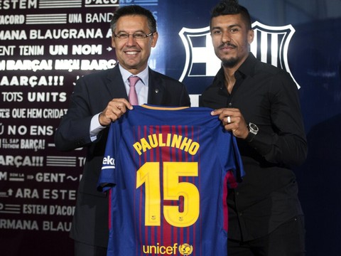 Paulinho range les crampons