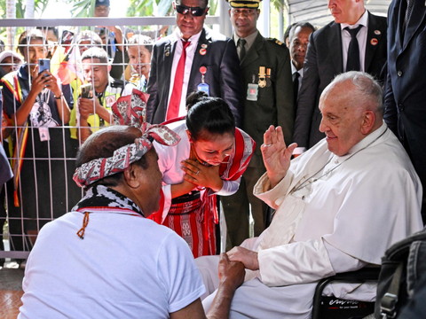 Foule énorme pour pape François au Timor oriental