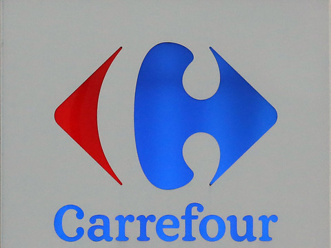 Carrefour fait son retour en Inde