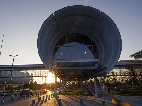 La Confédération doit être impliquée dans les projets du CERN