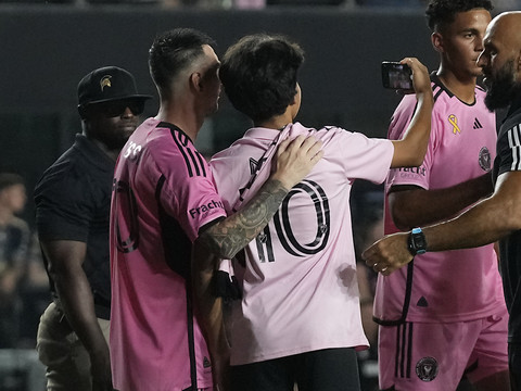 Messi de retour avec un doublé et un assist