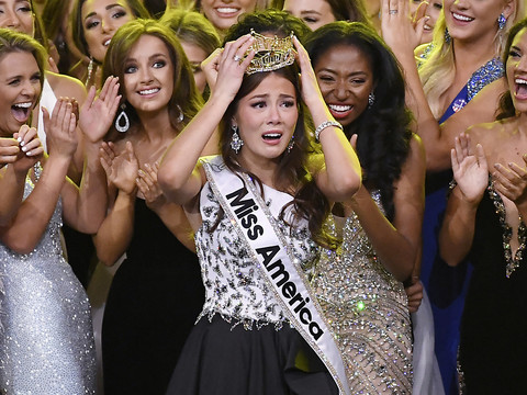 New York: une mère attaque des concours de miss pour discrimination