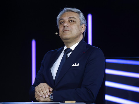 UE: les constructeurs automobiles réclament des aides urgentes