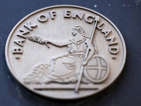 La Banque d'Angleterre laisse ses taux inchangés