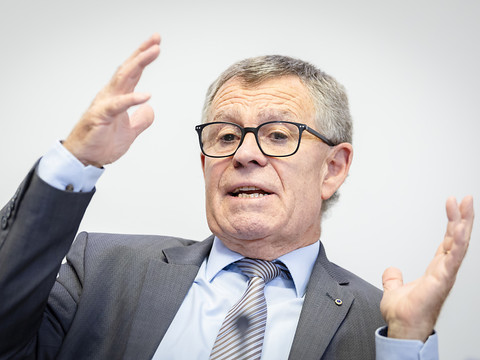 Economies de la Confédération: les cantons refusent de payer