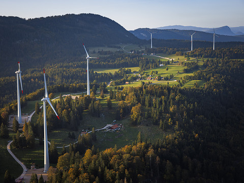 Bullet (VD) favorable aux éoliennes de la Grandsonnaz